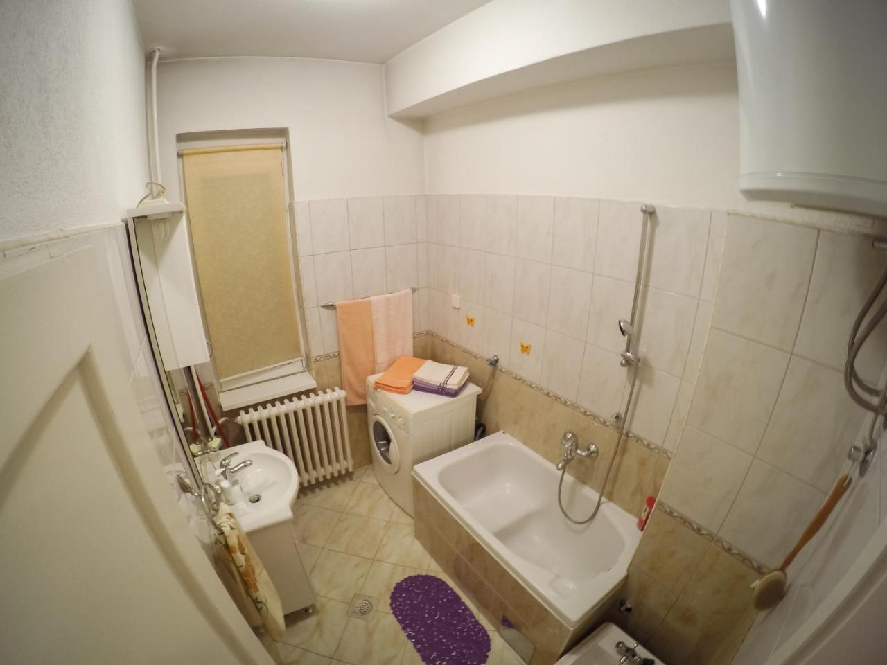 Apartament Trosoban Stan U Zenici Zenica Zewnętrze zdjęcie